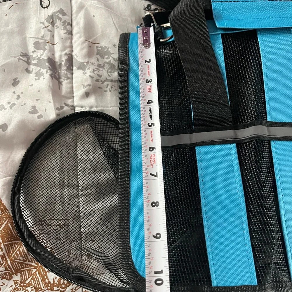 N/A pet carrier
